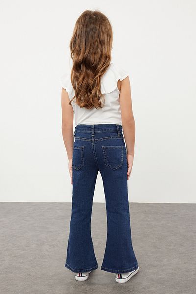 TRENDYOLKIDS Pantaloni evazați din denim pentru fete albastru închis Jean TKDSS24PL00011