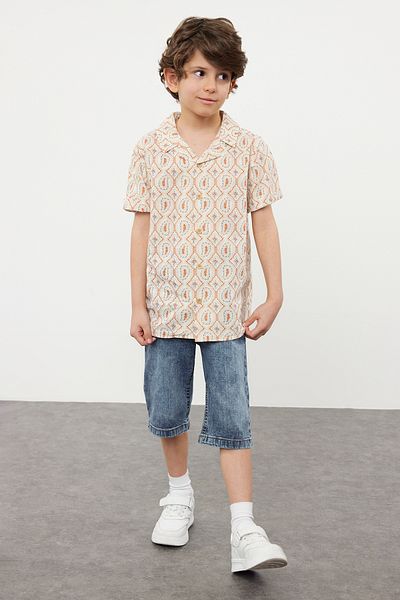 TRENDYOLKIDS Fiú mintás ing és farmer nadrág szett - 100% pamut TKDSS24AU00001