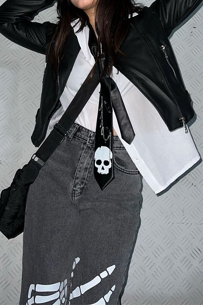 Carpe Tie - Skull Design