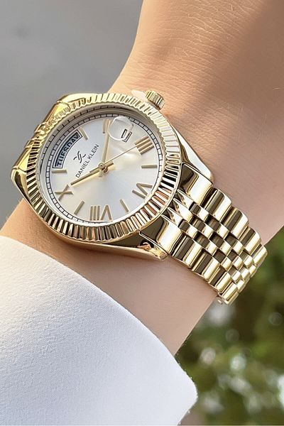 Daniel Klein Women's Wrist Watch with Gold Color Adjustable Cord Function Dkgnct518