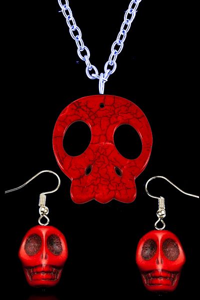 Tesbih Atölyesi Certified Sterling Silver Skeleton Model Red Howlite Stone Necklace and Earrings Set