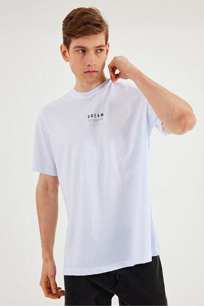 mmetalic Ανδρικό μπλουζάκι Leo Oversize 100% βαμβακερό τύπωμα με λαιμόκοψη Λεπτομερές βασικό λευκό μπλουζάκι