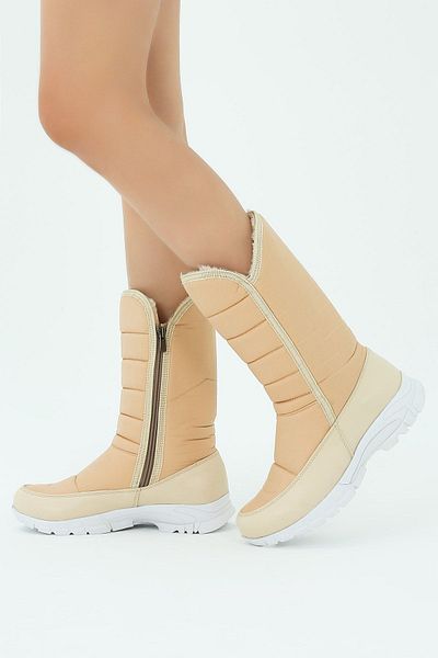 Pierre Cardin Wasserdichte lange Damen-Schneestiefel aus Lammfell in Nude