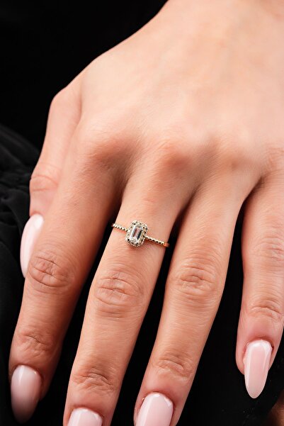 Altınaşkı Baget Taşlı Altın Yüzük