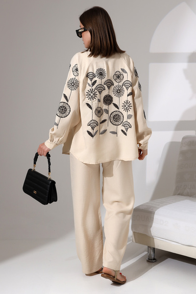 Miss Allos Linen Kimono Jacket and Trousers Set - Sequin Embroidered on the Back and Sleeves