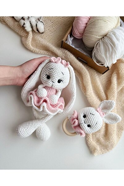 ev atölyem Amigurumi tavşan love