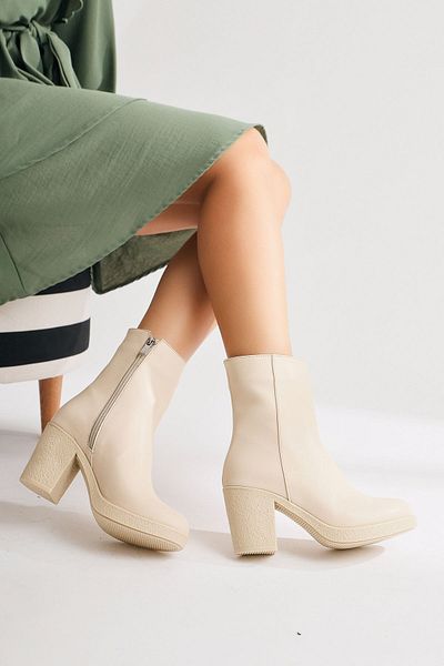 Limoya Γυναικείες μπότες Elianne Beige Oval Toe Heeled, Γυναικεία μποτάκια