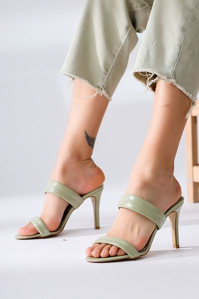 Jilberto Γυναικείες παντόφλες Rhoda Mint Oval Toe Strap με τακούνι