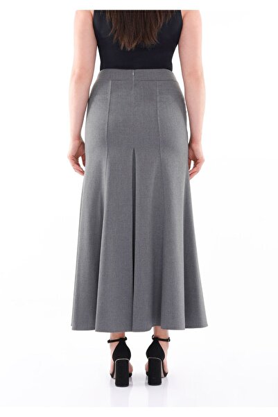 G-Line GrayMaxiLength Pleated Back FishModelSkirt