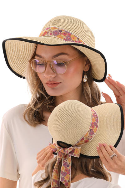 Ritagarcia Vizor din răchită - Design cu fundă