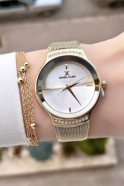 Daniel Klein ساعة يد نسائية بسوار ذهبي اللون قابل للتعديل وسوار هدية Dkgnct385