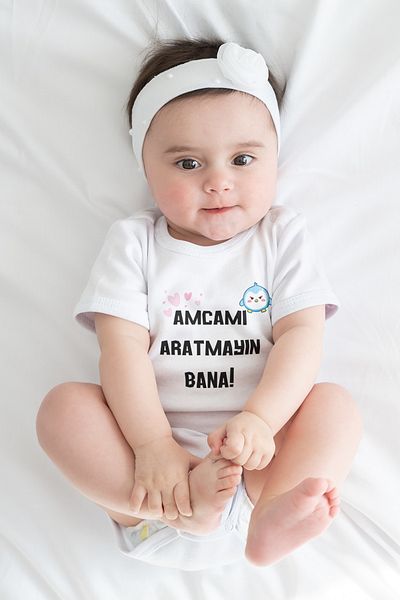 ADABEBEK Printed Baby Bodysuit with Snap Fasteners - Uncle, Don't Look for It 10081