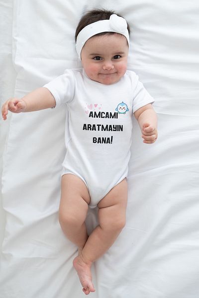 ADABEBEK Printed Baby Bodysuit with Snap Fasteners - Uncle, Don't Look for It 10081