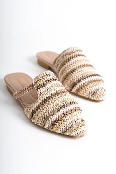 potinonline Park Moda K557 - Жіночі сандалі з плетеним декором та камінцями