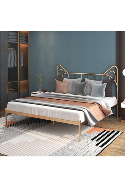 Püff Konsept Sanat & Dekorasyon Pusa Çift Kişilik Metal Karyola