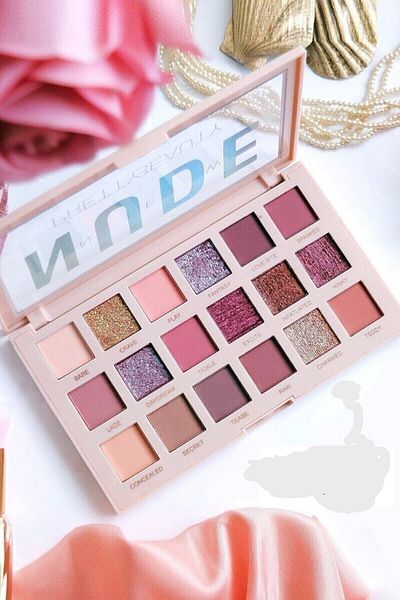 BİYUTREND New Professional Nude 18-Piece Eyeshadow Set