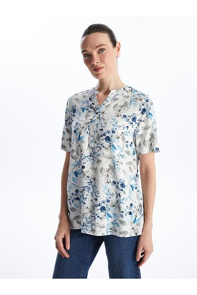 LC Waikiki LCW Grace - Women's Flowers Print Blouse with Missed Collar