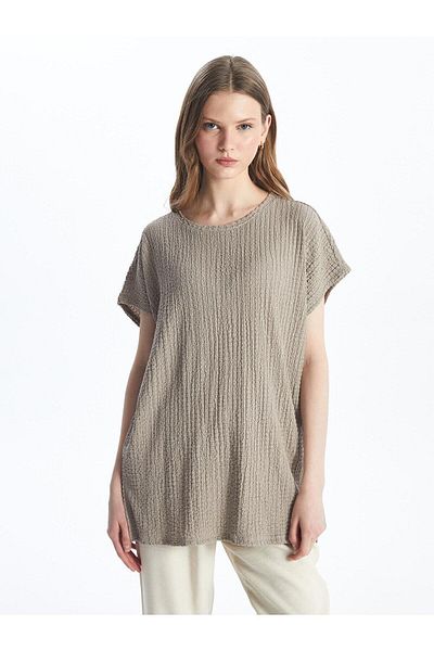 LC Waikiki Γυναικείο μπλουζάκι LCWAIKIKI Classic Oversize - Πλήρης λαιμόκοψη, κοντό μανίκι