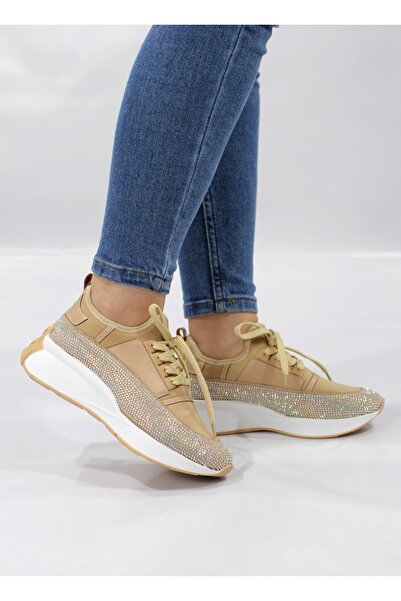 LABRONA Kadın Kristal Taş Detaylı Yüksek Tabanlı Yürüyüş Ayakkabısı