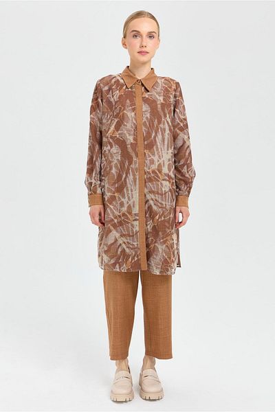 Esswaap Camel Patterned Mesh Fabric Tunic and Trousers Set