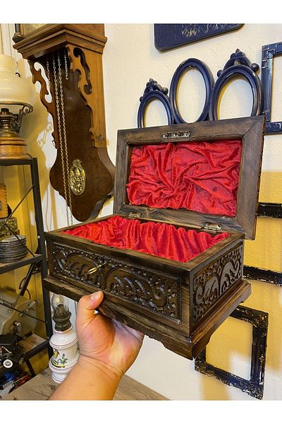 AYAL AHŞAP Wooden Armor Chest