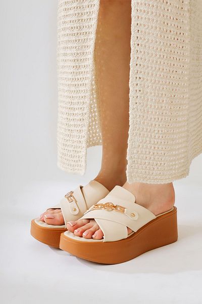Limoya Γυναικείες παντόφλες Stanny Beige Cross Strap με λεπτομέρεια με χοντρή σόλα