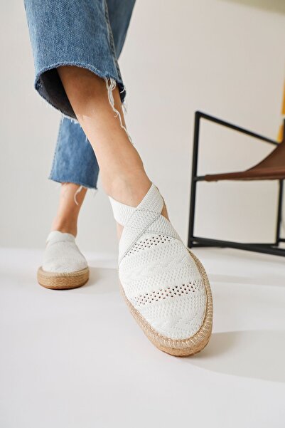 Limoya Zulma White Closed-Front Knitwear Cross-Strapped Linen Sole Women's Sandals Opportunity Product