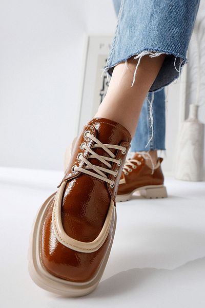Limoya Niven Brown Wrinkled Patent Leather Moccasin with Beige Detail, Women's Loafer Shoes