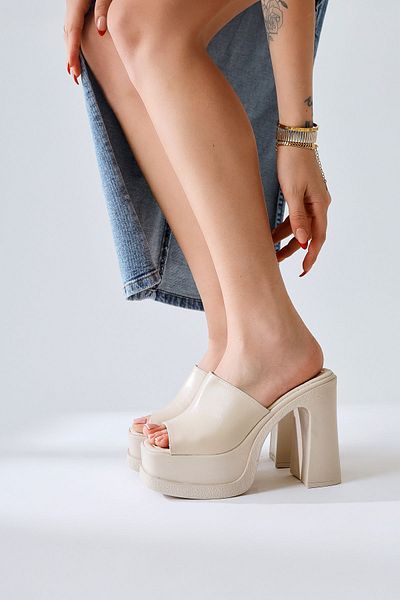 Limoya Tonnie Cream High Heel Slippers - Platform Design