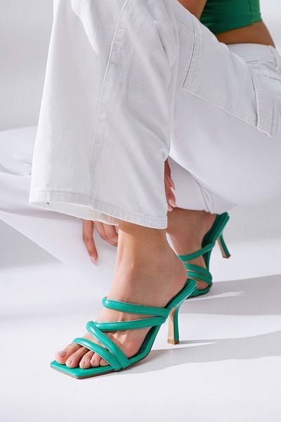 Jilberto Γυναικείες παντόφλες Martha Green Blunt Toe Thin Strap με τακούνι