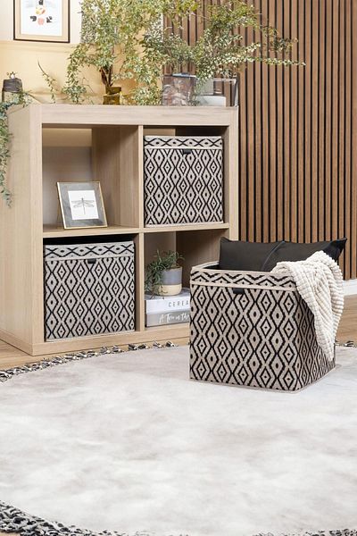MasterCar Multi-Purpose 30 X 30 X 23 Bohe Shelf Organizer Décor Box and Stick Base