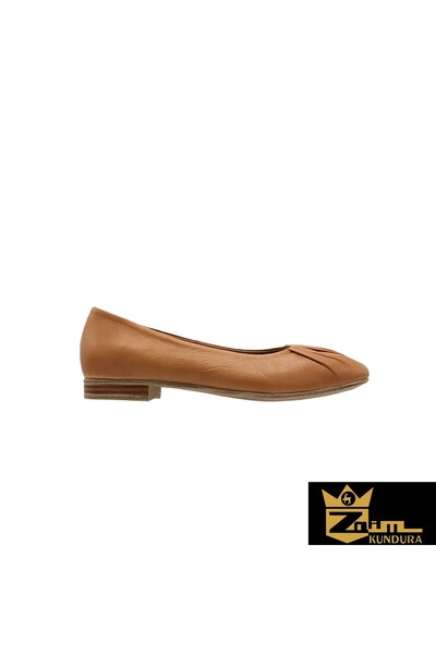 Zaim Kundura حذاء نسائي من الجلد الطبيعي بلون الجمل -505320598-1