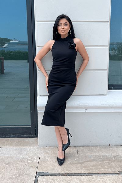 giyimmasalı Crepe Fabric Gather Detailed Zero Sleeve Pencil Dress - BLACK