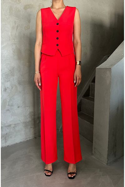 Laluvia Set aus Weste und Hose aus korallenfarbenem Stoff
