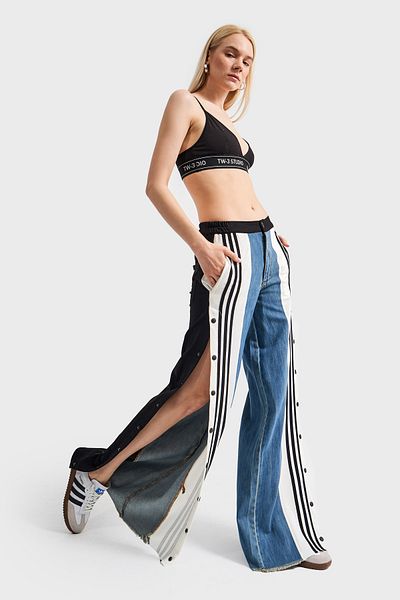 its basic Jeans Colored Piece Palazzo Denim - Side Button Design