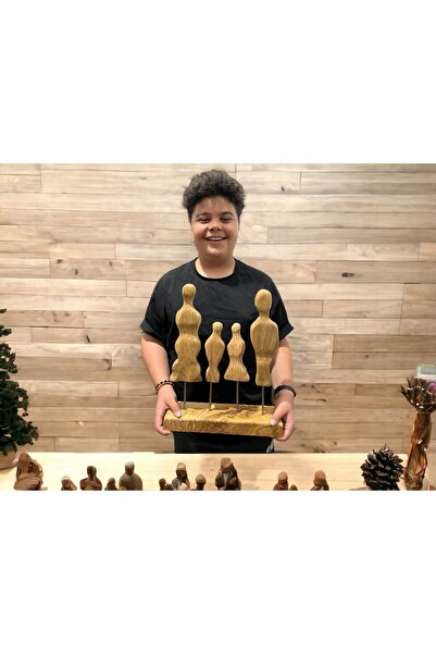 woodline Kişiye özel Ahşap El Oyması Aile Figürü Heykel Biblo