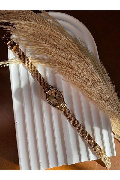 QUARTZ Rubsey Strawband Minimal Pattern Women's Wristwatch - Gold Vintage Is Very Small Model