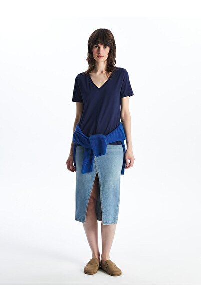 LC Waikiki Lcw Vision V-Neck - Women's Short Sleeve T-Shirt