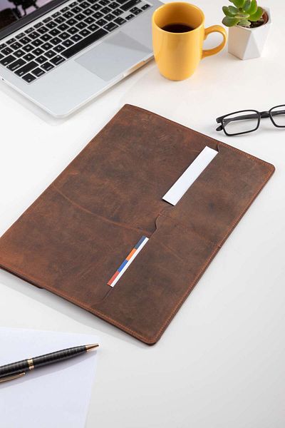 Conceria Pelle حافظة MacBook Envelope - حافظة جلدية أصلية