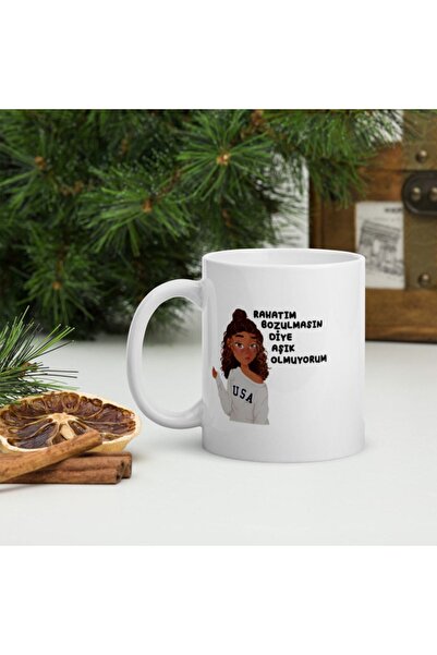 cuprise كوب أبيض مطبوع عليه عبارة "دعوني لا أرتدي تشوه، أنا لا أقع في الحب