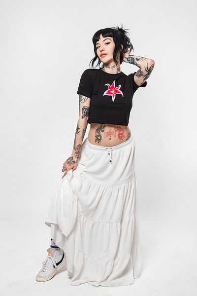Sekizbiraltı Crop Top negru - Imprimat Lilium