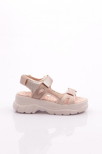 DGN 4740-22y Damen Sandalen aus Lackleder in Beige mit dicker Sohle und Klettverschluss