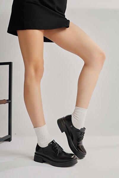 Limoya Satya Black Patent Leather Lace-Up Women's Casual Shoes