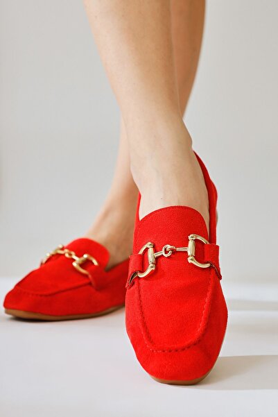 Limoya Shirly Red Suede Buckle Detailed Women's Casual Shoes