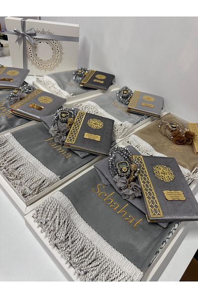 İslami Hediyeler Custom Prayer Rug Set with Name