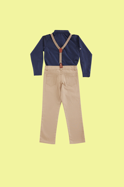 TRENDYOLKIDS Sötétkék fiú 4 részes csokornyakkendő pöttyös ing nadrág nadrágtartó szett TKDSS24AU00024