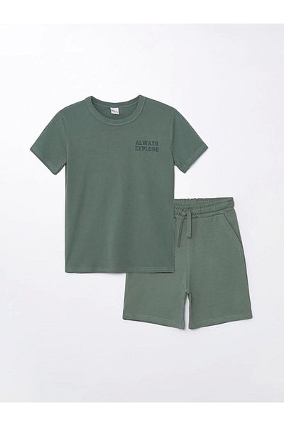 LC Waikiki LCW Kids - Crew Neck Printed Boys T-Shirt and Shorts Set