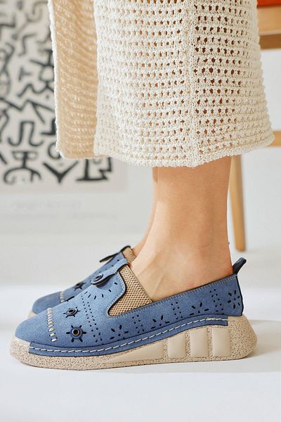 Limoya Balerini Bethina Blue din piele intoarsa cu nituri perforate cu laser, pantofi de balerina pentru dama