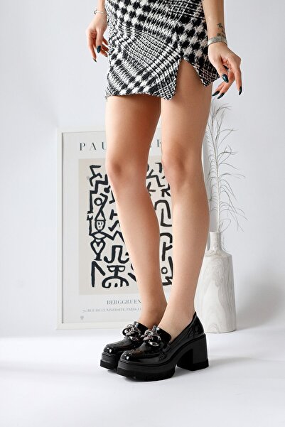 Limoya Chanpen Siyah Toka Detaylı Platformlu Kadın Günlük Ayakkabı