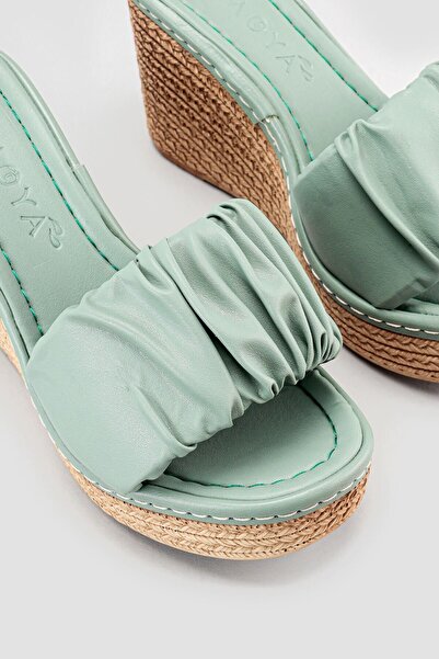 Limoya Papuci de damă cu aspect de paie verde, produs de oportunitate